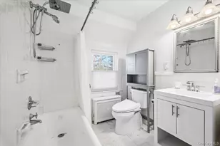 107 Crawford Terrace, New Rochelle, NY 10804 - Photo 21