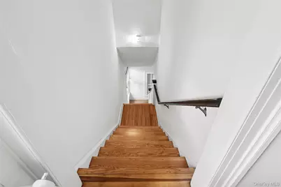 208 Wheatley Road, Old Westbury, NY 11568 - Photo 31