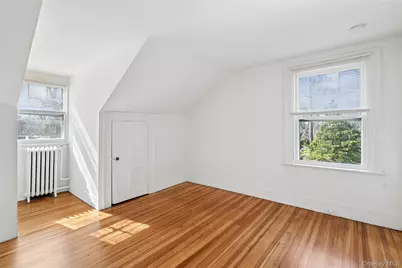 208 Wheatley Road, Old Westbury, NY 11568 - Photo 25