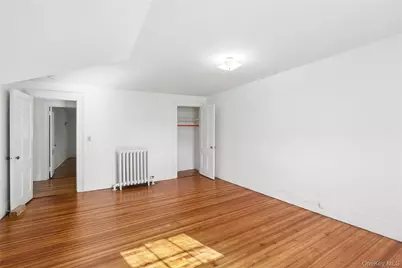 208 Wheatley Road, Old Westbury, NY 11568 - Photo 23