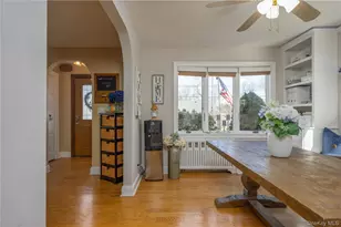 87 N Magnolia St, Pearl River, NY 10965 - Photo 7