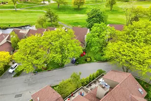 1102 Fairway Green, Mamaroneck, NY 10543 - Photo 35