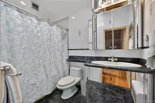 43 Highwood Rd, East Norwich, NY 11732 - Photo 17