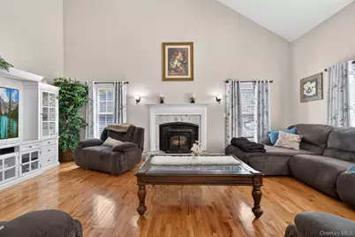 2 Pond Ridge Crossing, Newburgh, NY 12550 - Photo 19