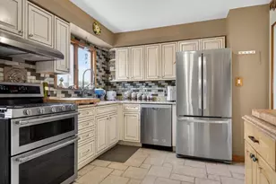 21 Jonquill Ln, Kings Park, NY 11754 - Photo 15