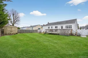 21 Jonquill Ln, Kings Park, NY 11754 - Photo 25