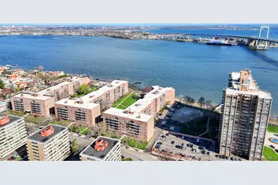 162-41 Powells Cove Boulevard #2J, Whitestone, NY 11357 - Photo 3