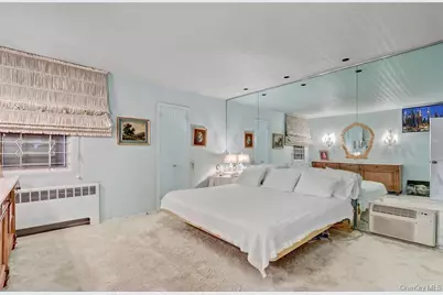 37 Patton Boulevard, New Hyde Park, NY 11040 - Photo 15