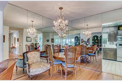 37 Patton Boulevard, New Hyde Park, NY 11040 - Photo 7