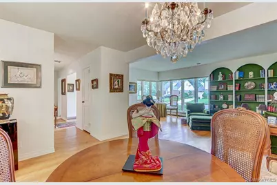 37 Patton Boulevard, New Hyde Park, NY 11040 - Photo 9