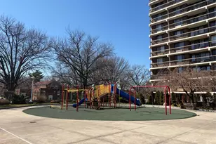 152-18 Union Tpke, Flushing, NY 11367 - Photo 9