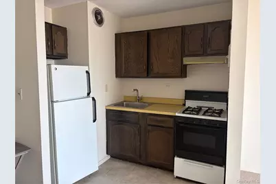152-18 Union Turnpike #209P, Flushing, NY 11367 - Photo 5