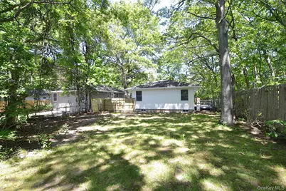 41 Grand Avenue, Shirley, NY 11967 - Photo 23