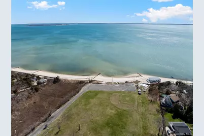 360 Masters Road, Laurel, NY 11948 - Photo 7