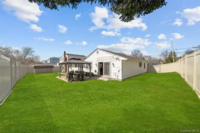 50 Penn Street, Port Jefferson Station, NY 11776 - Photo 25