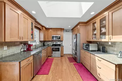 50 Penn Street, Port Jefferson Station, NY 11776 - Photo 7