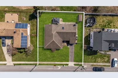 50 Penn Street, Port Jefferson Station, NY 11776 - Photo 3