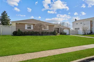 50 Penn St, Port Jefferson Station, NY 11776 - Photo 33