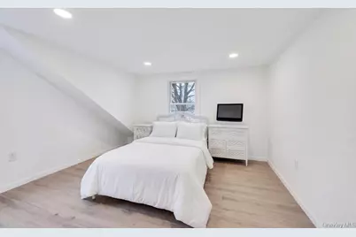 3 Adams Road, Central Islip, NY 11722 - Photo 13