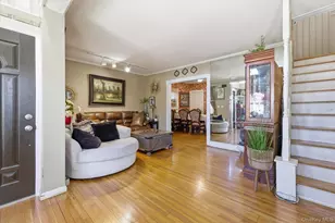 35 Alice Ct, East Rockaway, NY 11518 - Photo 5