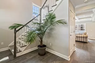 4 Knollwood Ave, Bayville, NY 11709 - Photo 5