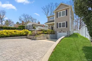 4 Knollwood Ave, Bayville, NY 11709 - Photo 3