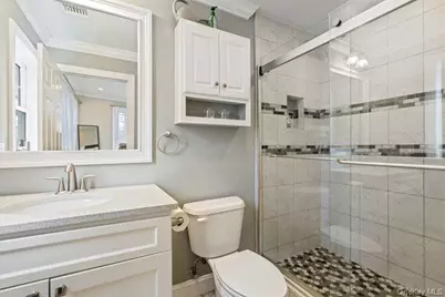 4 Knollwood Avenue, Bayville, NY 11709 - Photo 27