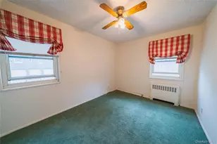 251-67 61st Ave, Little Neck, NY 11362 - Photo 27