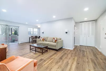 250 N Village Avenue #A-16, Rockville Centre, NY 11570 - Photo 9