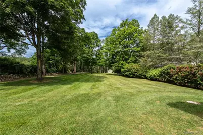 247 N Mabbettsville Road, Millbrook, NY 12545 - Photo 25