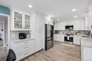 5 Orchard Road S, Patchogue, NY 11772 - Photo 3