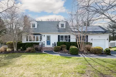 5 Orchard Road S, Patchogue, NY 11772 - Photo 1