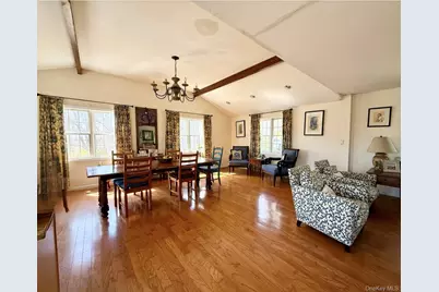 2882 Lexington Avenue, Mohegan Lake, NY 10547 - Photo 7