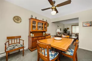 35 W Chestnut St, Farmingdale, NY 11735 - Photo 7