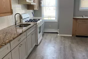 104 River Ave, Patchogue, NY 11772 - Photo 3