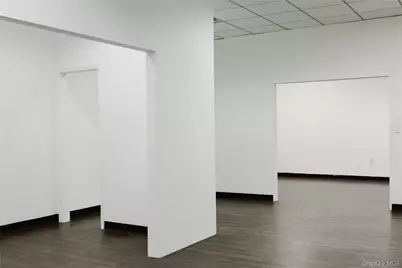 42-05 Parsons Boulevard #C1, Flushing, NY 11355 - Photo 3