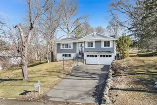 7 Bracken Rd, Ossining, NY 10562 - Photo 3