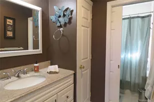 182 Siegel Blvd, Babylon, NY 11702 - Photo 19