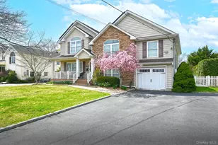 182 Siegel Blvd, Babylon, NY 11702 - Photo 3