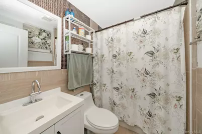 270 26th Street, Copiague, NY 11726 - Photo 13