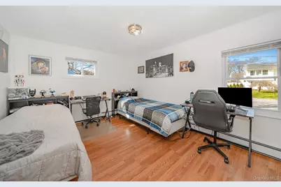 270 26th Street, Copiague, NY 11726 - Photo 15