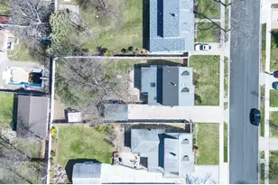 758 Wyngate Dr E, Valley Stream, NY 11580 - Photo 23