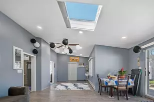 758 Wyngate Dr E, Valley Stream, NY 11580 - Photo 5