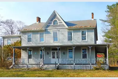 853 Salt Point Turnpike, Poughkeepsie, NY 12601 - Photo 1