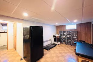 10 Kings Park Rd, Commack, NY 11725 - Photo 21