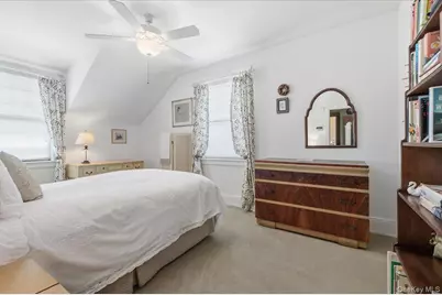 353 Bedford Avenue, Uniondale, NY 11553 - Photo 27