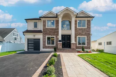 22 Sleepy Lane, Hicksville, NY 11801 - Photo 1