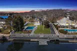 8 Canal Way, Hampton Bays, NY 11946 - Photo 21