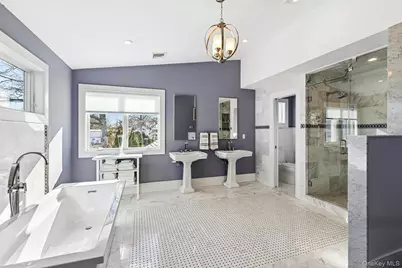 8 Canal Way, Hampton Bays, NY 11946 - Photo 17