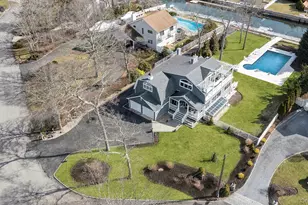 8 Canal Way, Hampton Bays, NY 11946 - Photo 3